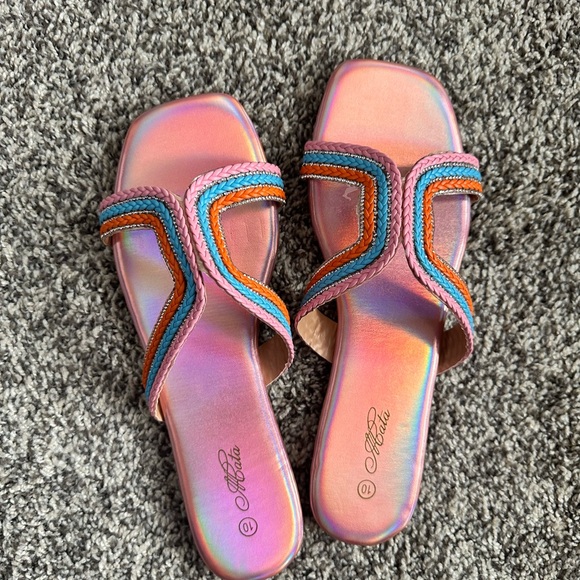 Women’s Sandals Size 10 - Picture 1 of 3